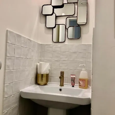 Apartament 2 Pieces 5 *