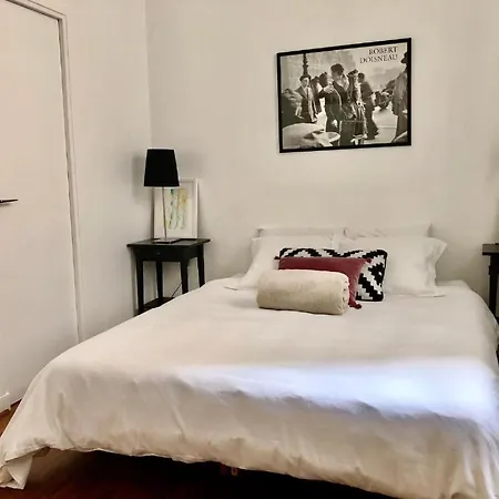 2 Pieces 5 Παρίσι